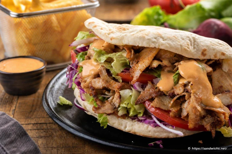 Kebab sauce andalouse halal : recette maison facile