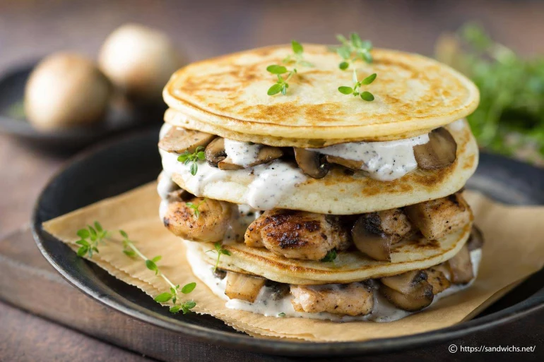 Pancake burger de la Chandeleur : poulet, champignons et sauce crème